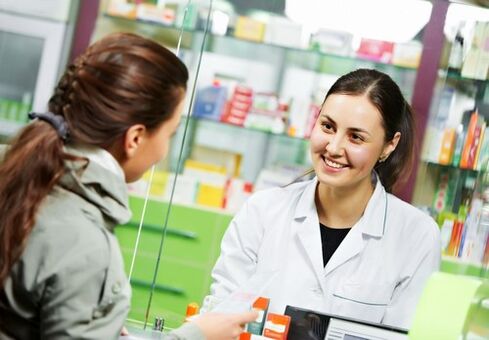 choosing a medicine for parasites in the pharmacy
